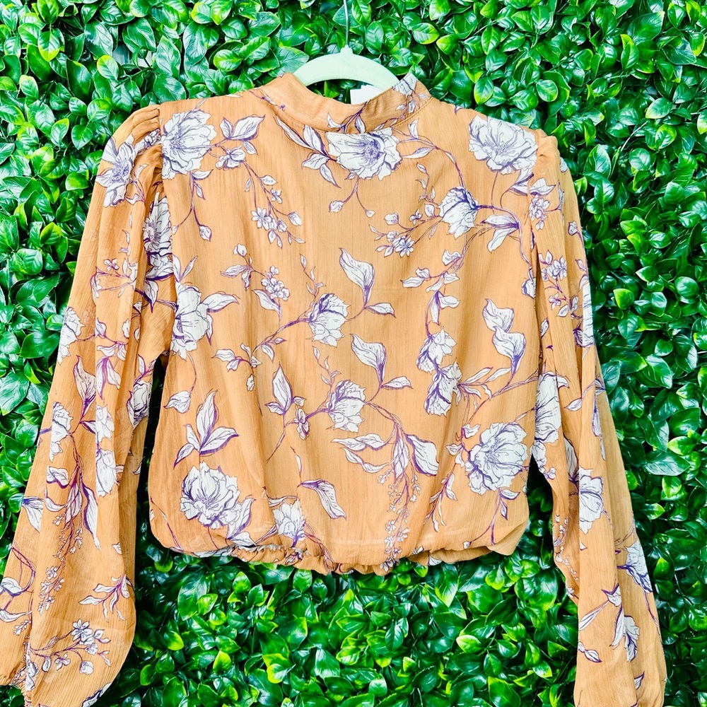 Blouse top